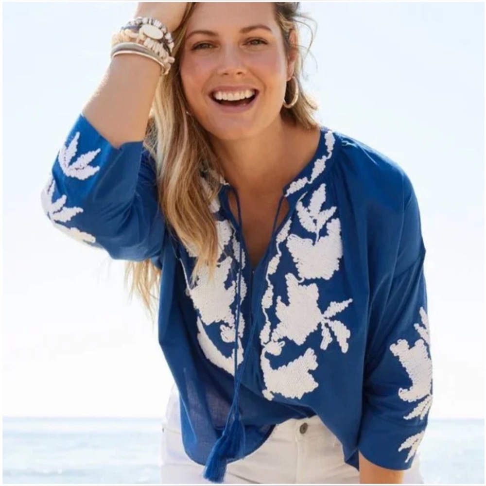 Chico’s Blue & White Embroidered Cotton Bohemian Blouse Peasant Top Size 8/10